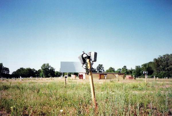 Plainfield Drive-In Theatre - Plainfield Drive-In 1987 (newer photo)